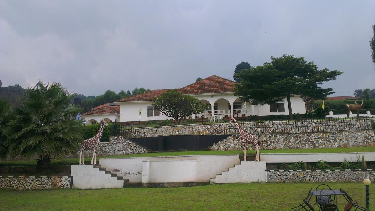 Kigezi Gardens Inn Kabale Extérieur photo